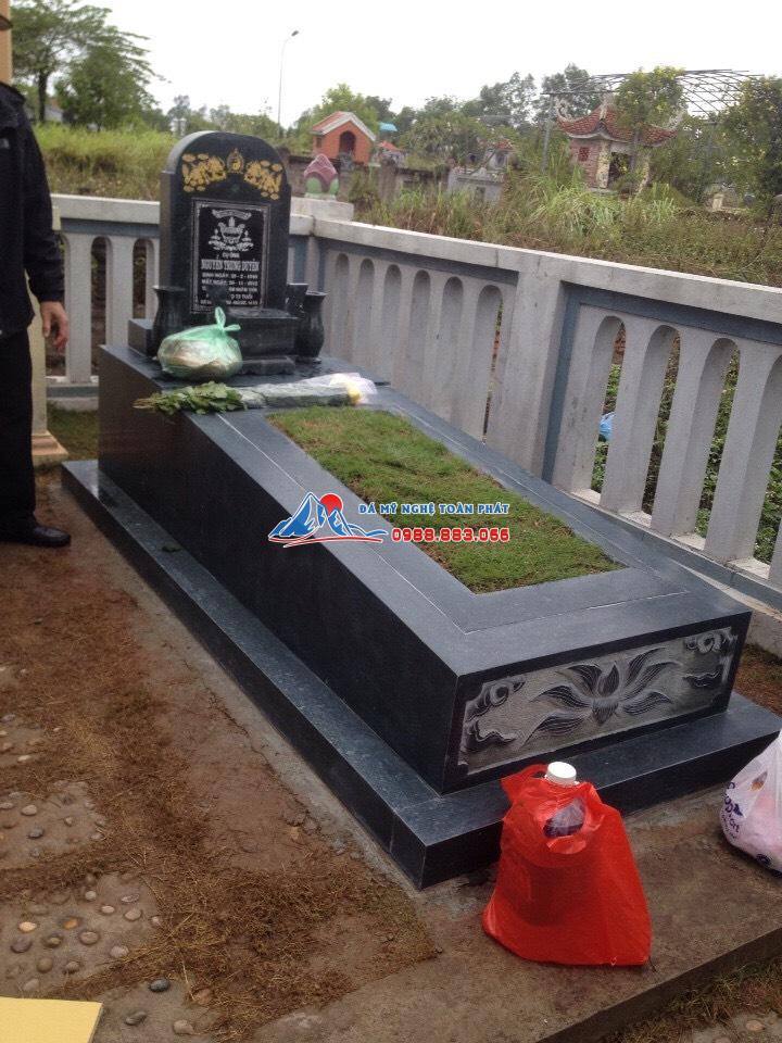 Mộ đá granite hoa cương Mộ đá granite hoa cương